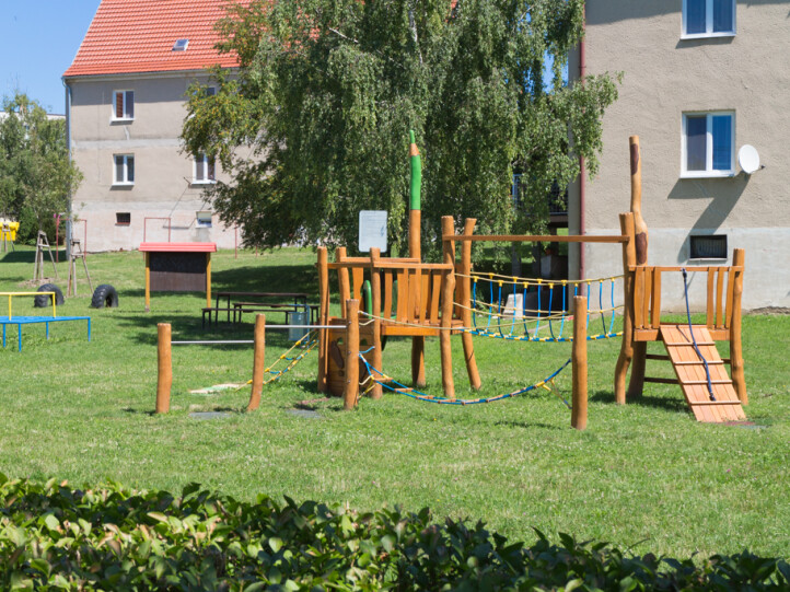 Kinderspielplatz - Bardějovská